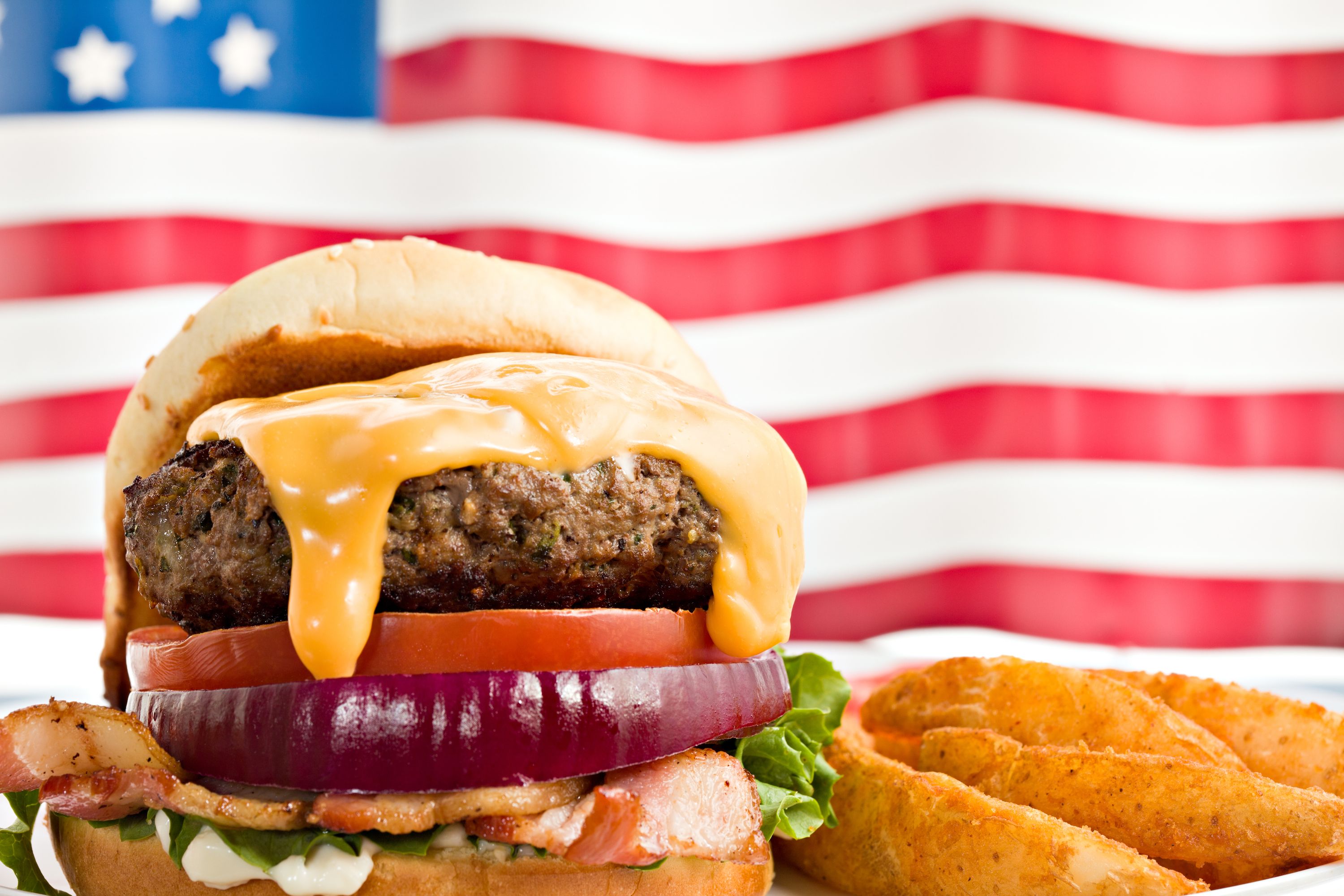 Американский фаст. Американ чизбургер Америка Америка. Американская кухня блюда. Американский фаст фуд. Американская еда фаст фуд.